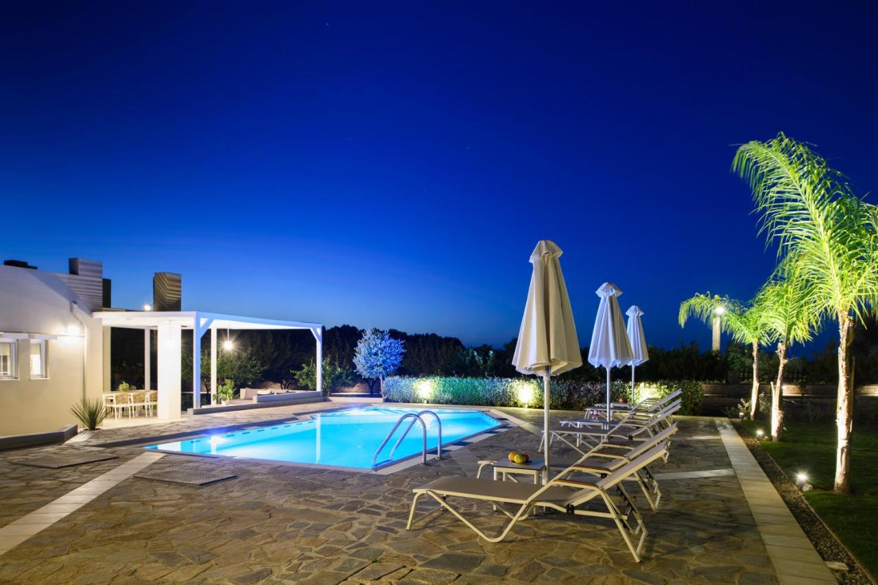 Villa Periklis Adelianos Kampos Exterior foto